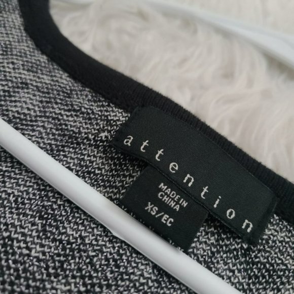 Black cheetah pattern fade knit sweater dress - Picture 8 of 8